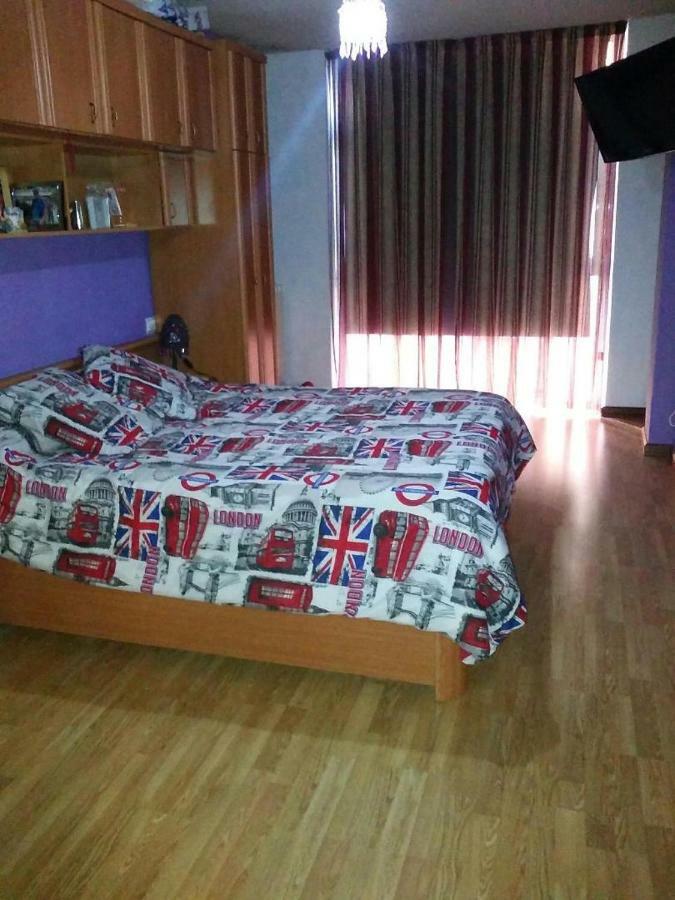 Appartement Apartamento Rio Guena à Onís Extérieur photo